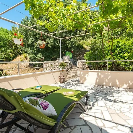 Bellastoria Apartment