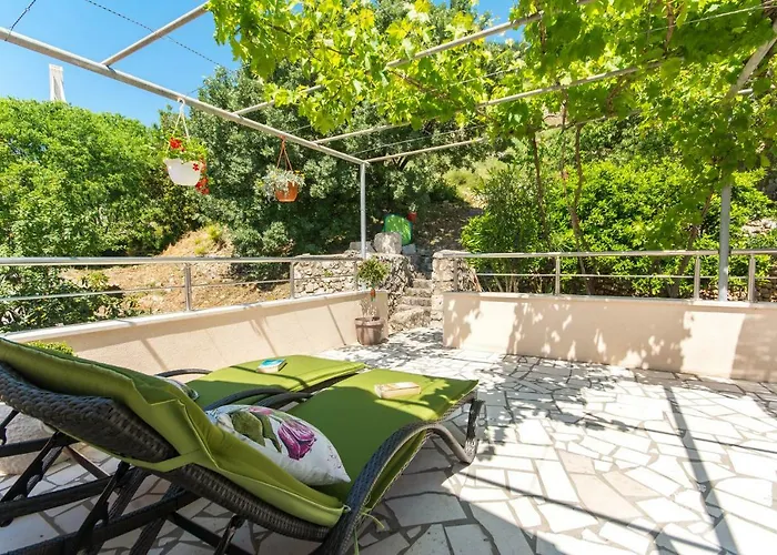 Bellastoria Apartment
